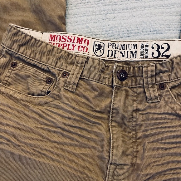 Jeans - Picture 2 of 5